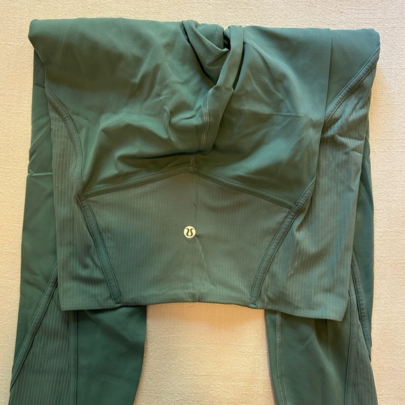 Lululemon Align Ribbed Panel High-Rise Tight 25" - Tidewater Teal - Picture 4 of 4